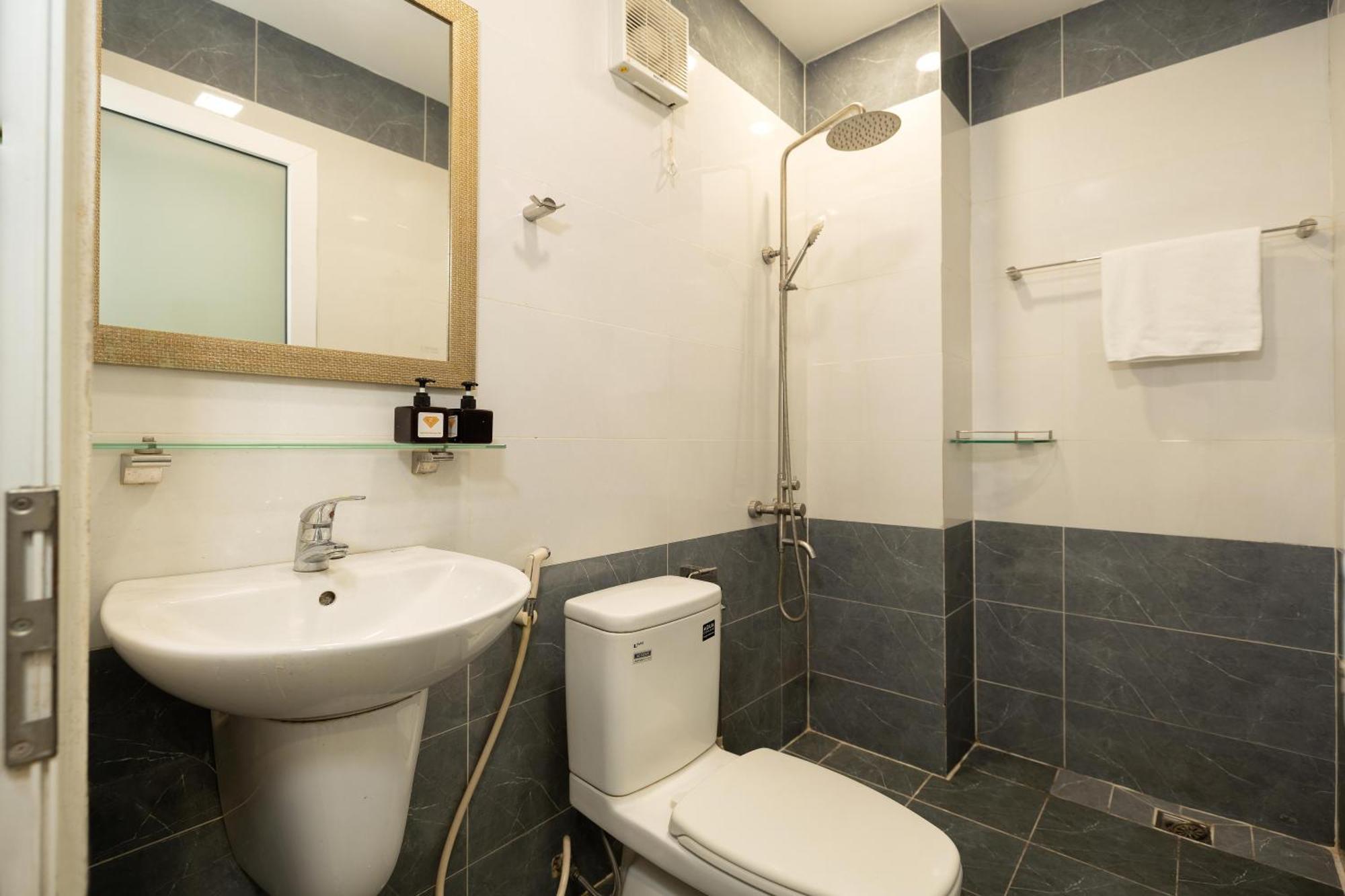 Ruby Studio Apartment โฮจิมินห์ซิตี้ ภายนอก รูปภาพ
